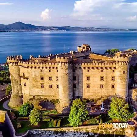 La Mansarda Di Matteo Apartment Bracciano  Exterior photo