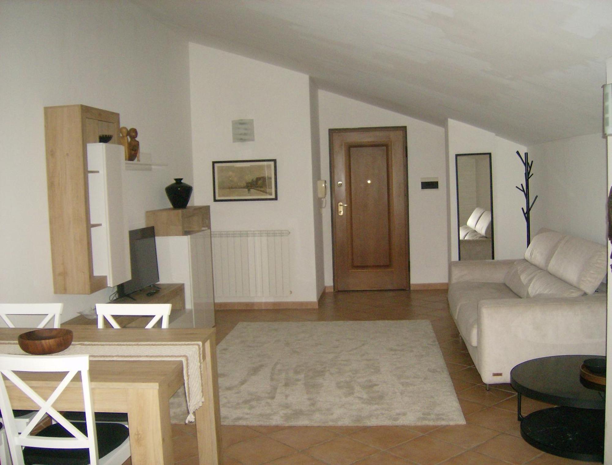 Apartment La Mansarda Di Matteo Bracciano (Rome)
